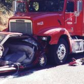 El Mejor Bufete Legal de Abogados de Accidentes de Semi Camión, Abogados Para Demandas de Accidentes de Camiones Chicago IL